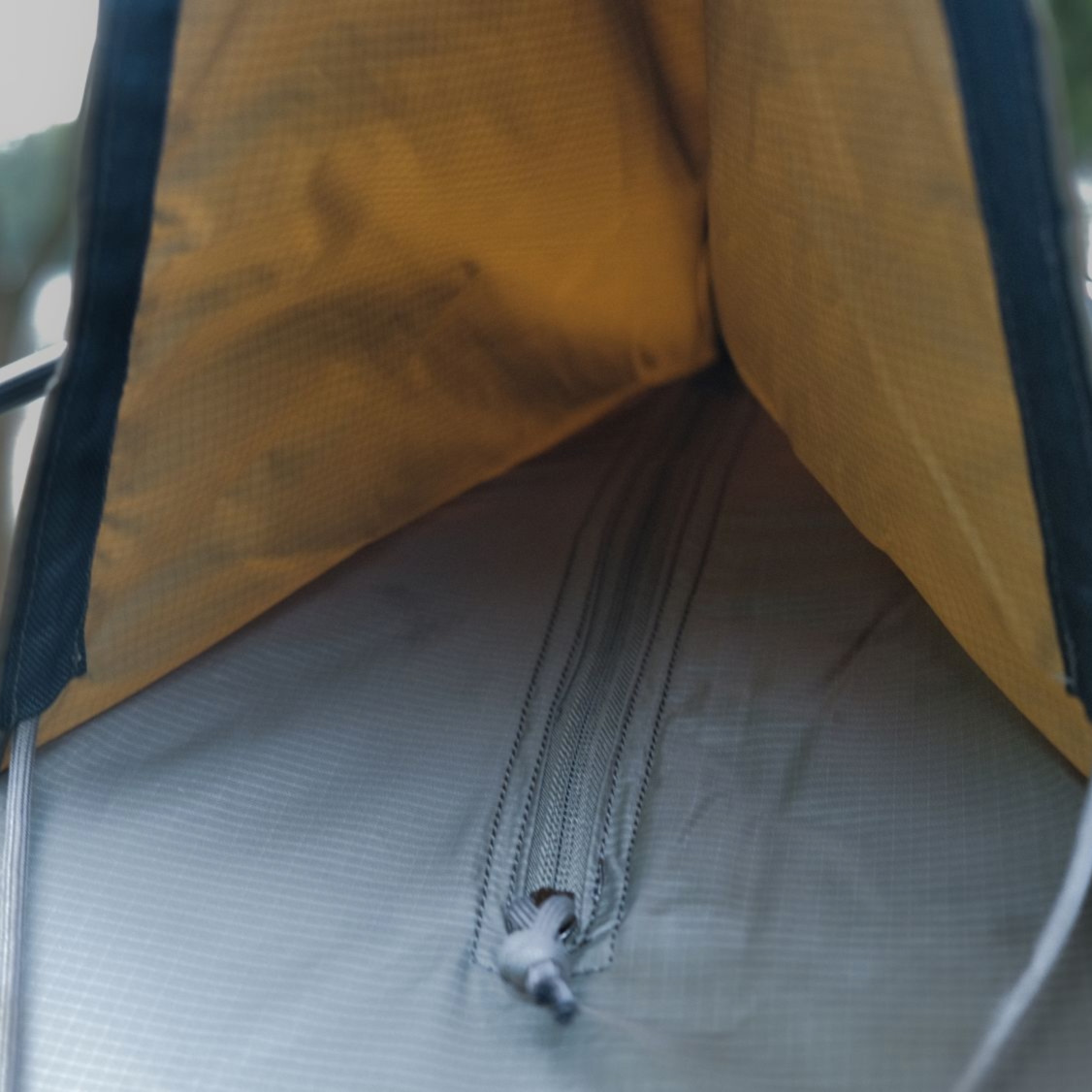 Chutist Camouflage Tent Waterproof Military Solo Tent with Aluminum Frame